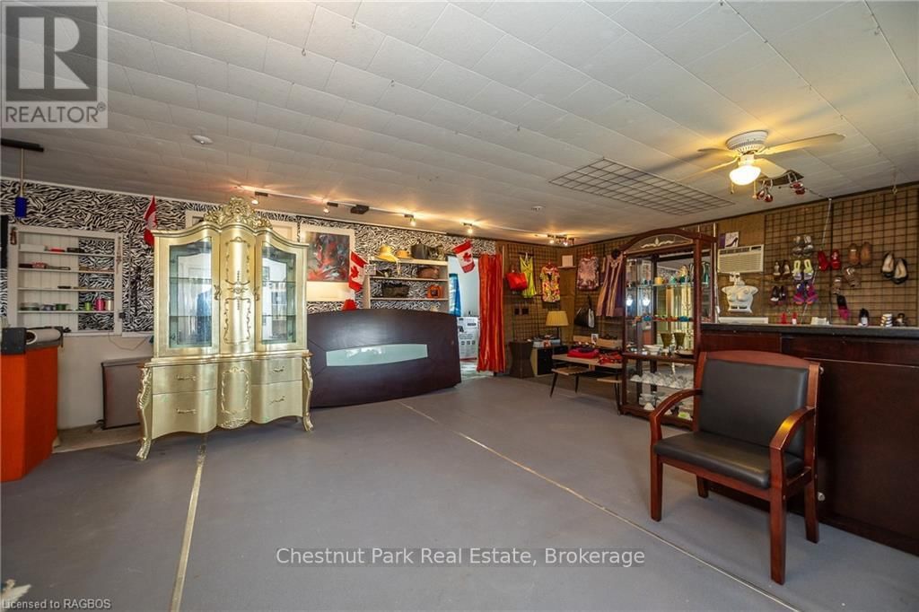 7078 HIGHWAY 6 Image 6