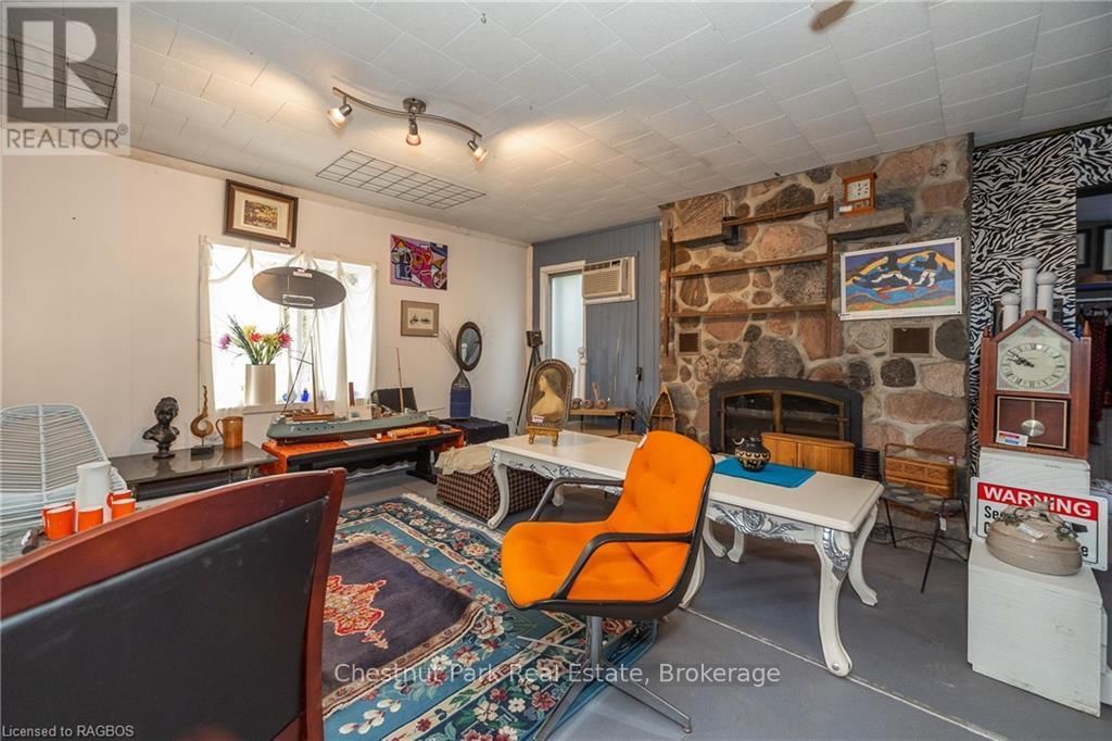 7078 HIGHWAY 6 Image 9