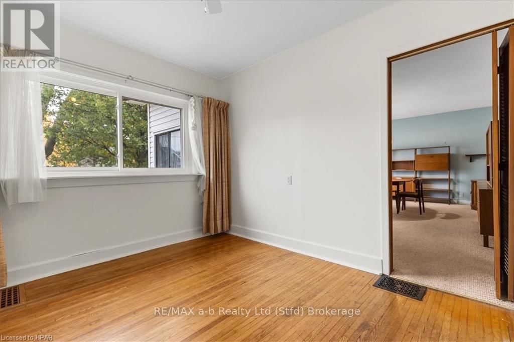 75 YOUNGS STREET Image 18