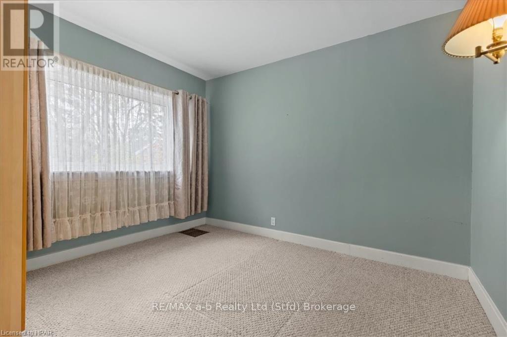 75 YOUNGS STREET Image 19