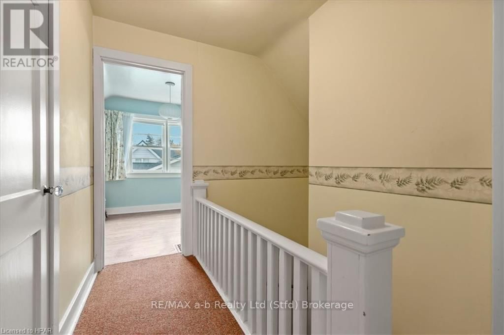 75 YOUNGS STREET Image 23
