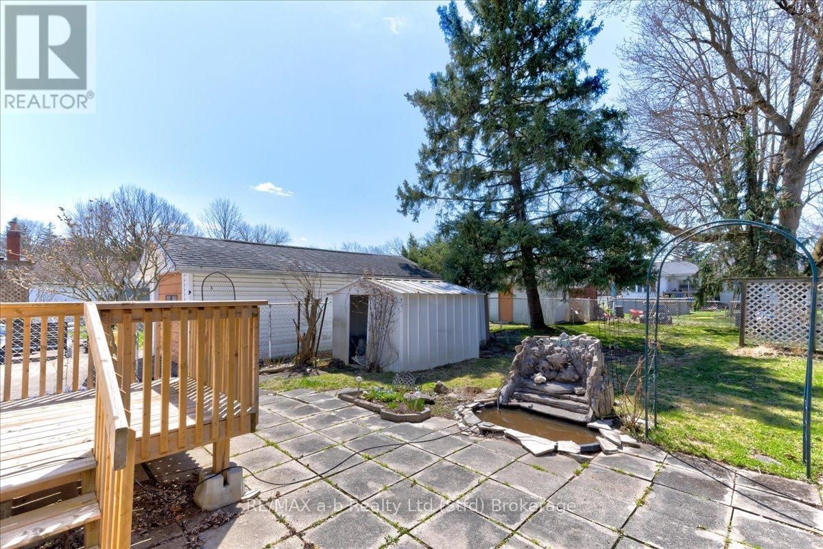 75 YOUNGS STREET Image 33