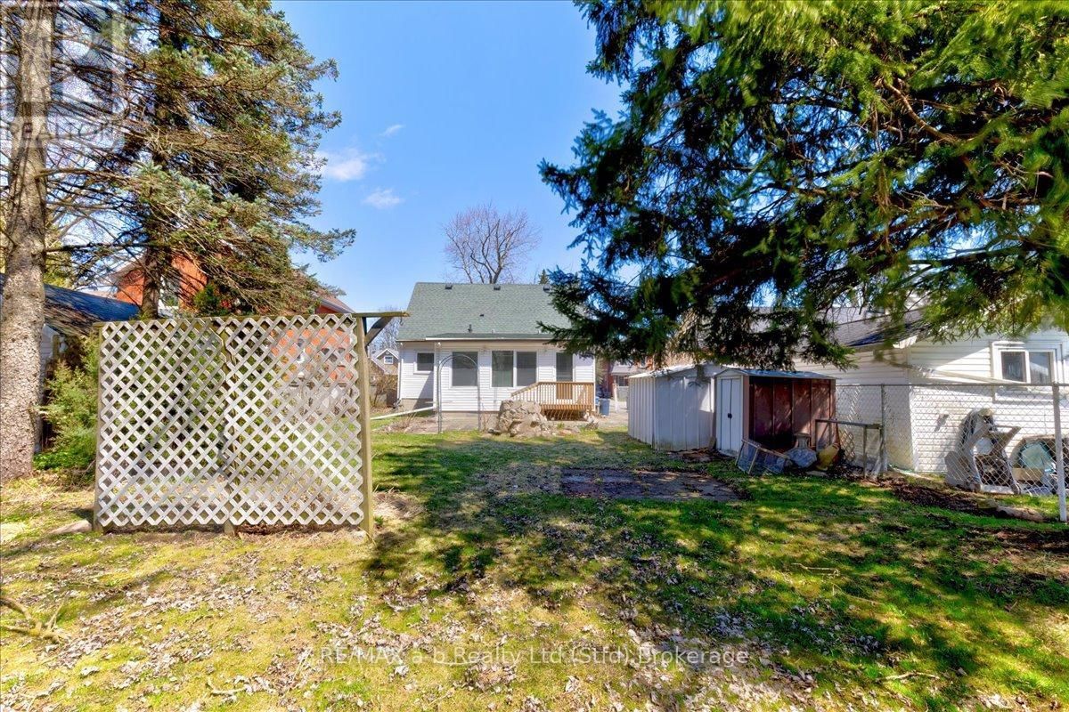 75 YOUNGS STREET Image 37