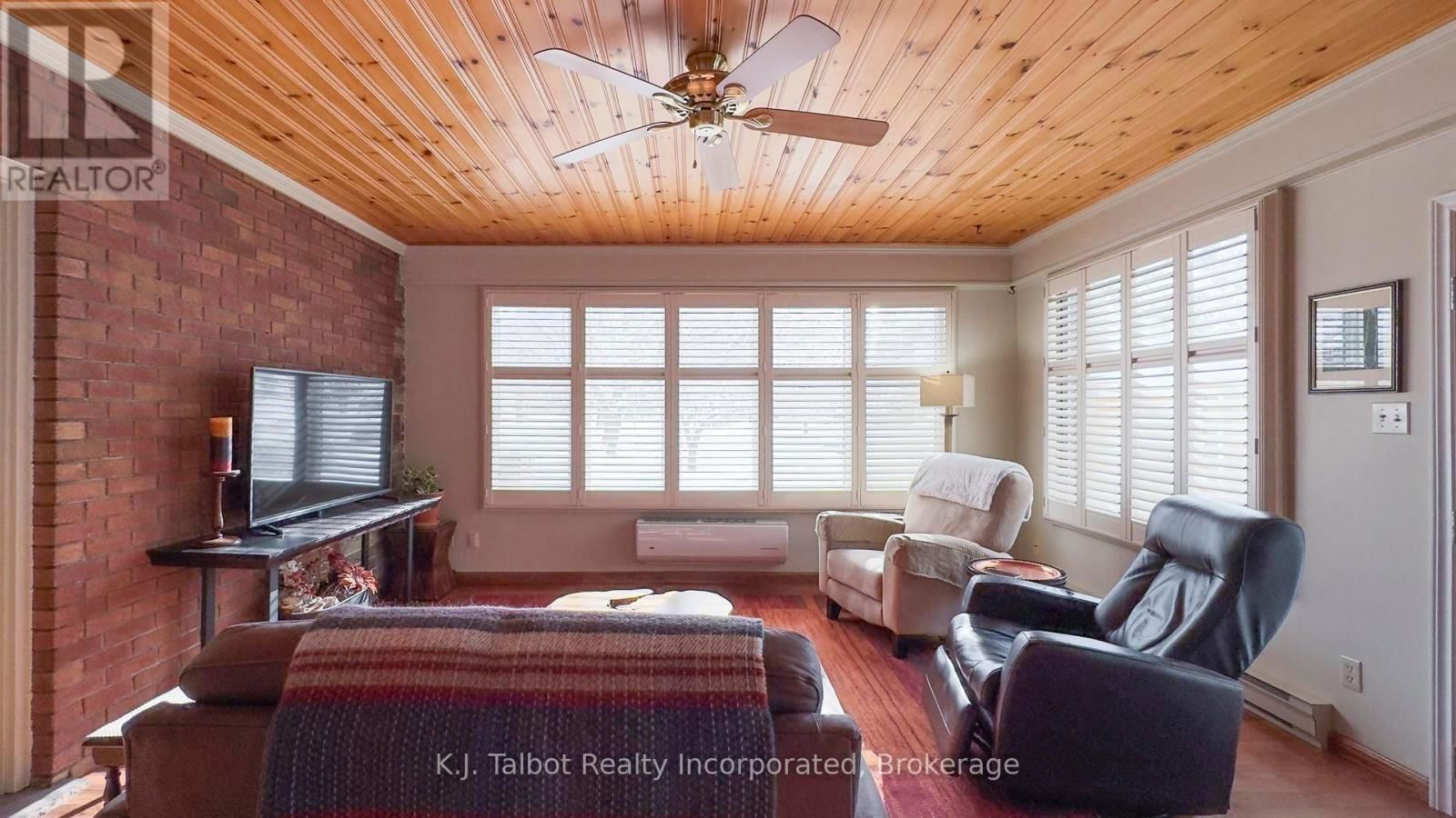 101 WATERLOO STREET NORTH Image 9