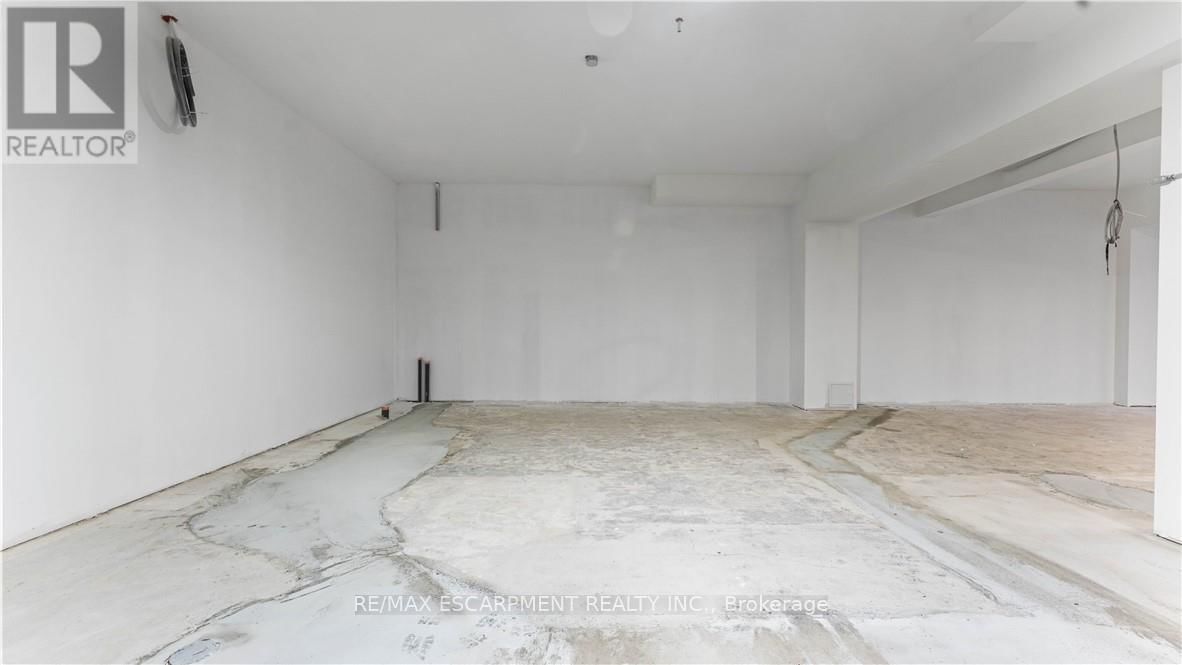 42 DALHOUSIE STREET Image 13