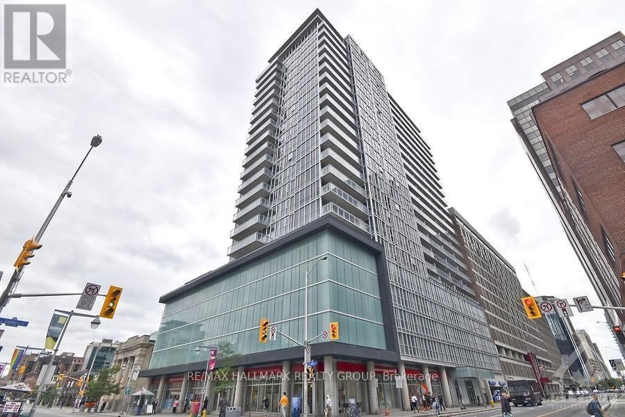 616 - 324 LAURIER AVENUE W Image 1