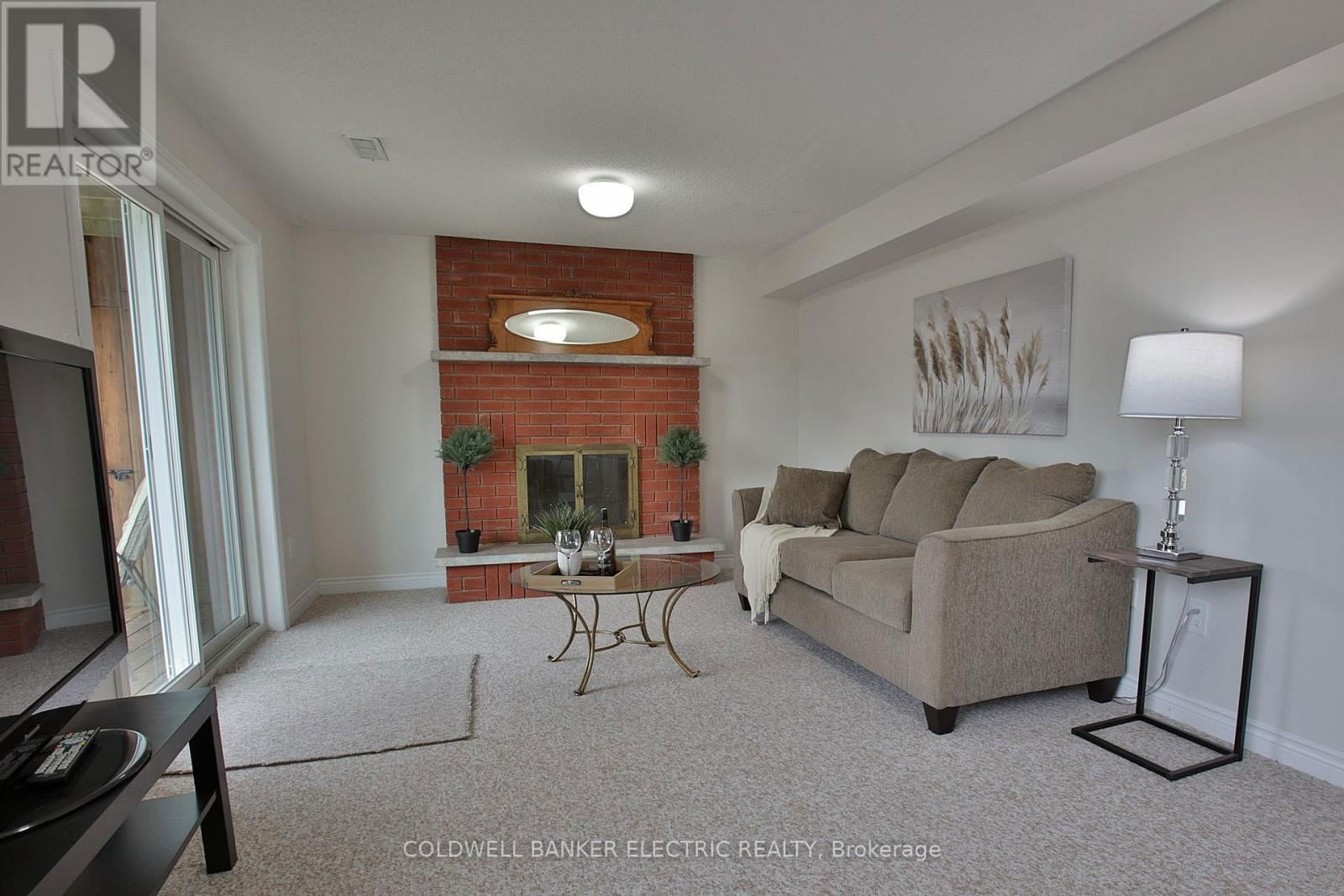 1830 STRATTON AVENUE Image 24
