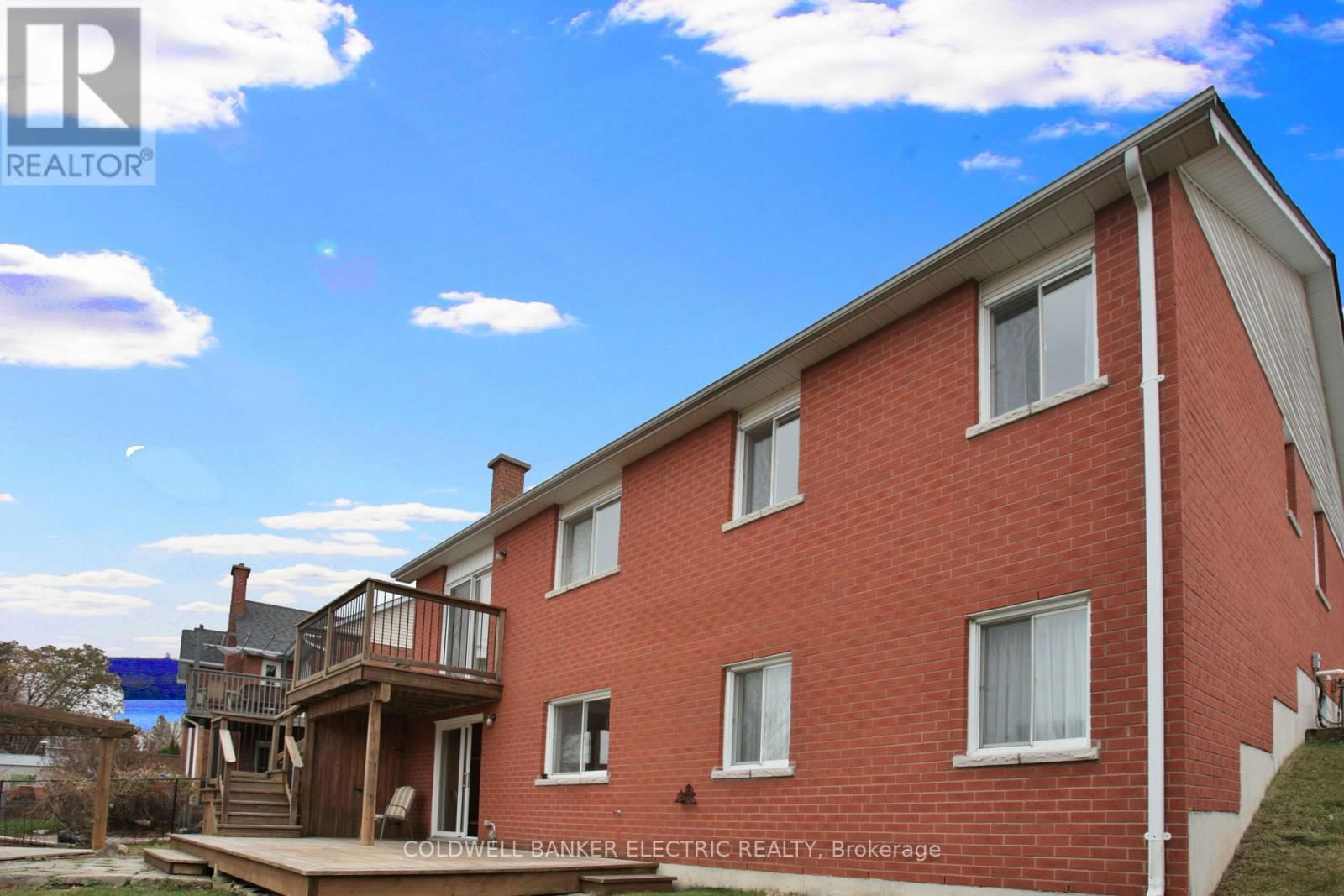 1830 STRATTON AVENUE Image 34