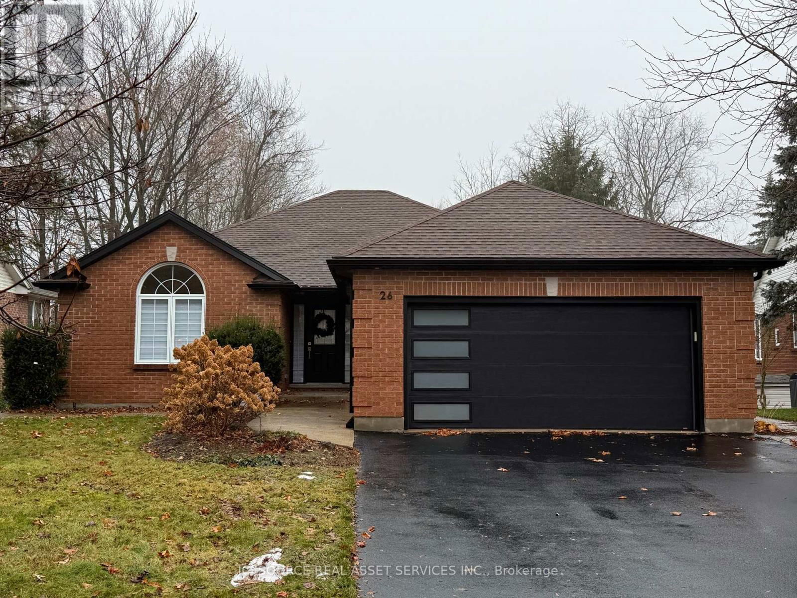 26 OAKRIDGE BOULEVARD Image 1