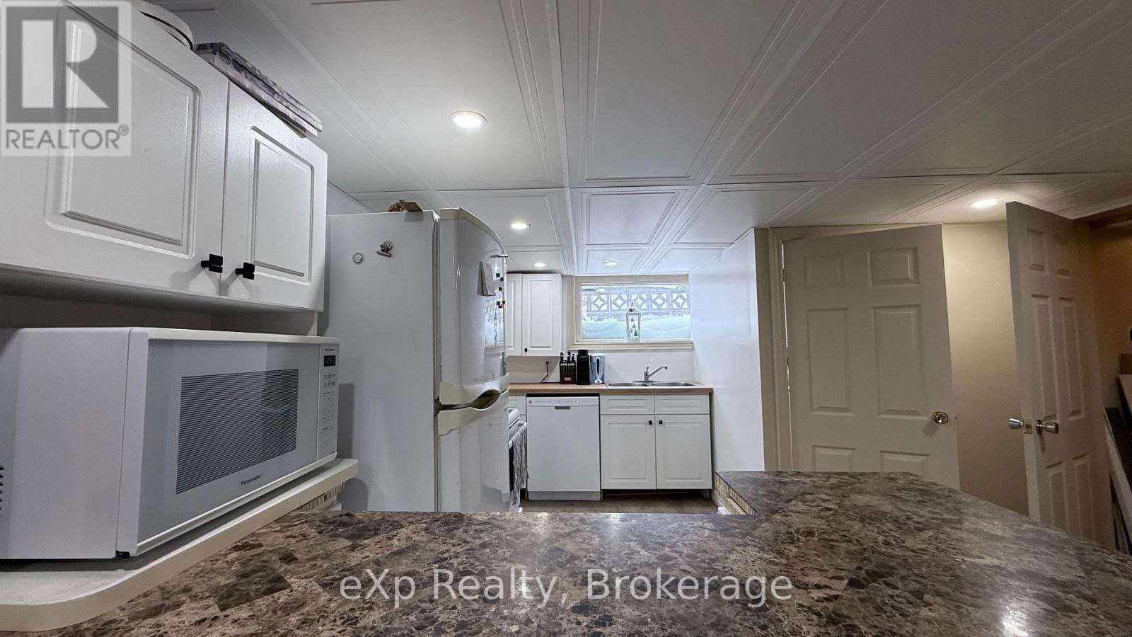 610 13 STREET Image 21