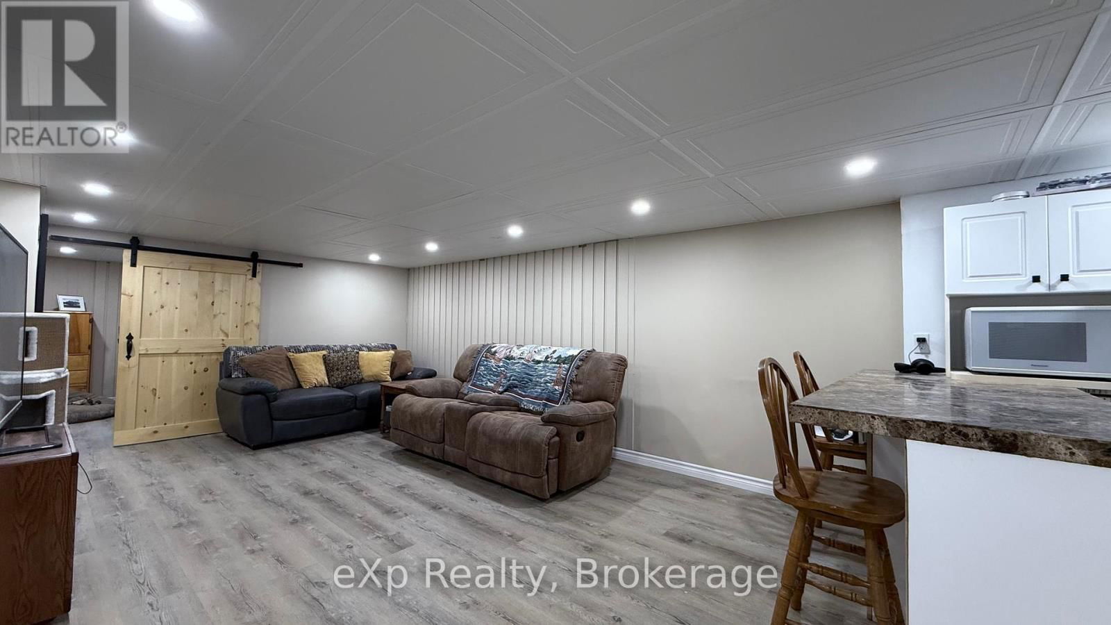 610 13 STREET Image 25