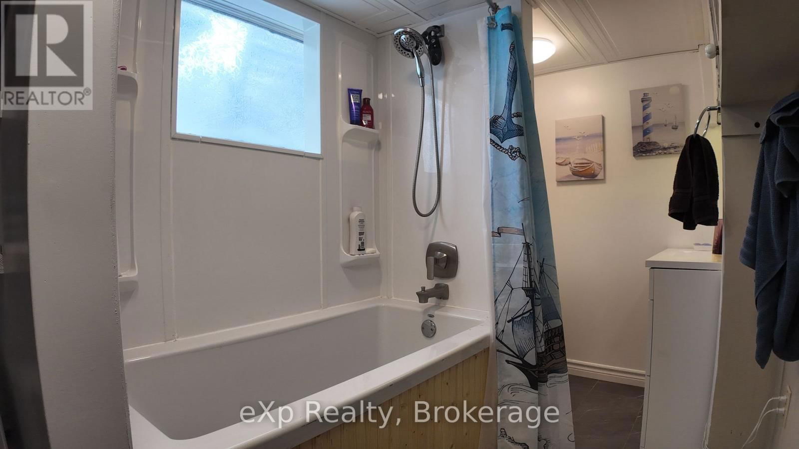610 13 STREET Image 31