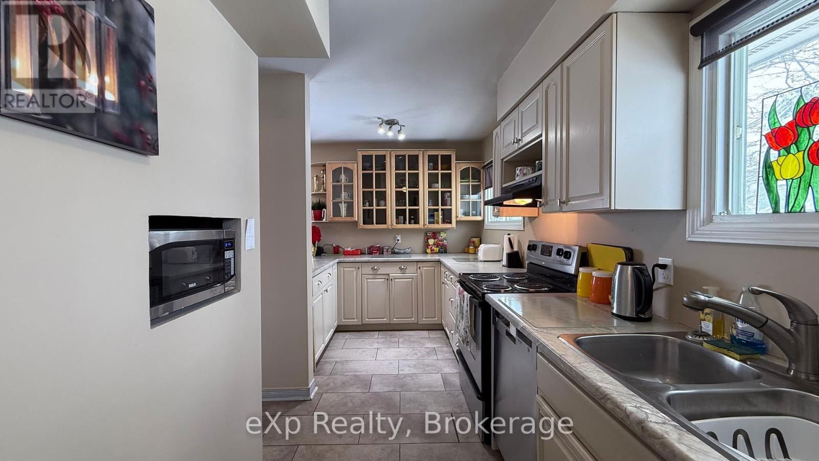 610 13 STREET Image 6