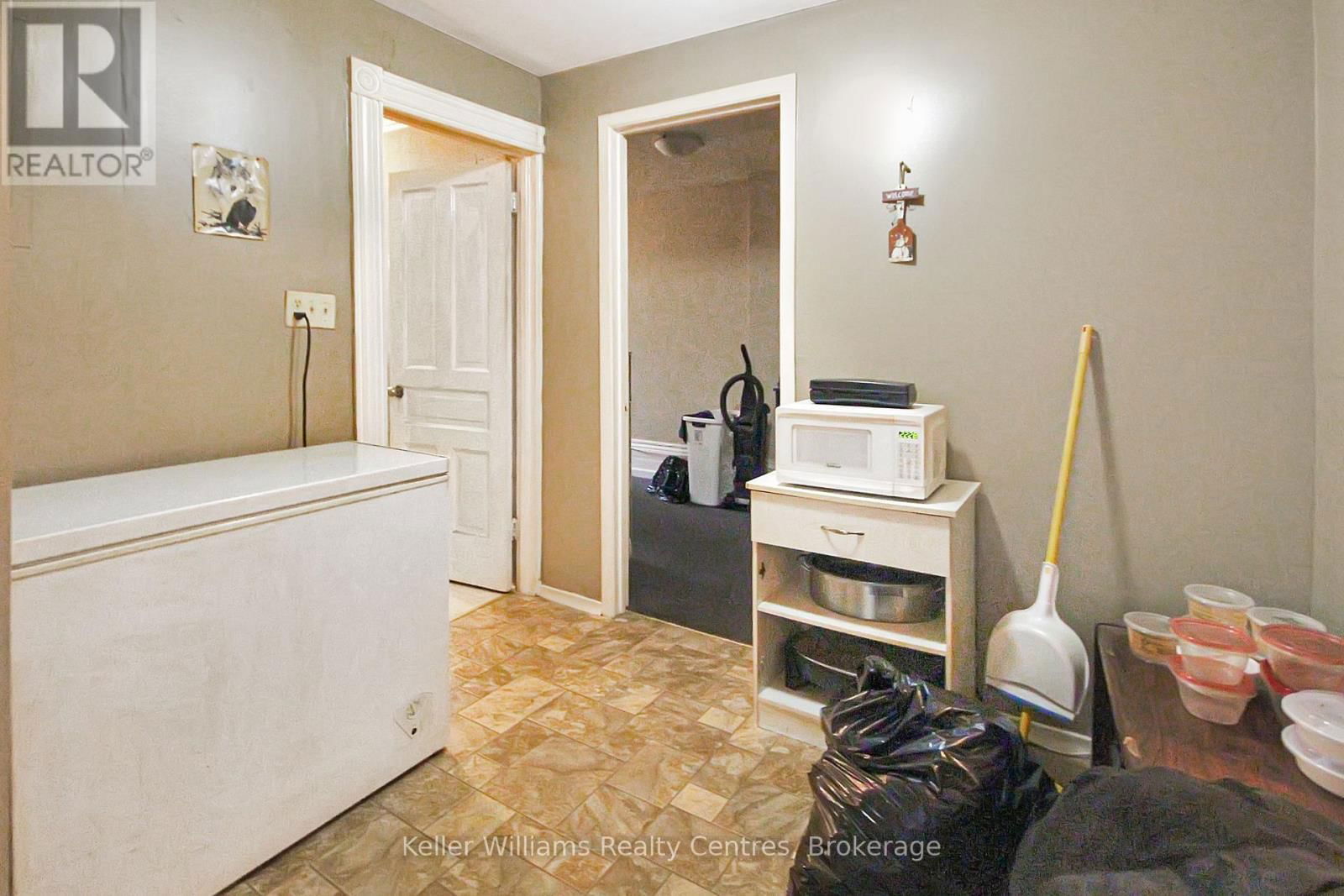 829 2ND AVENUE EAST Image 31