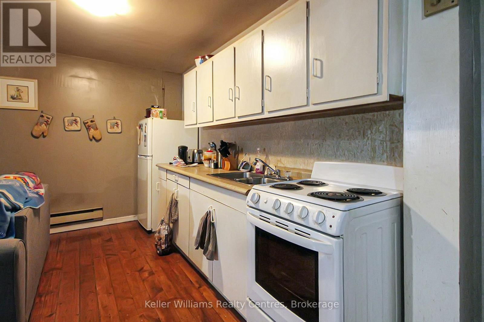 829 2ND AVENUE EAST Image 33