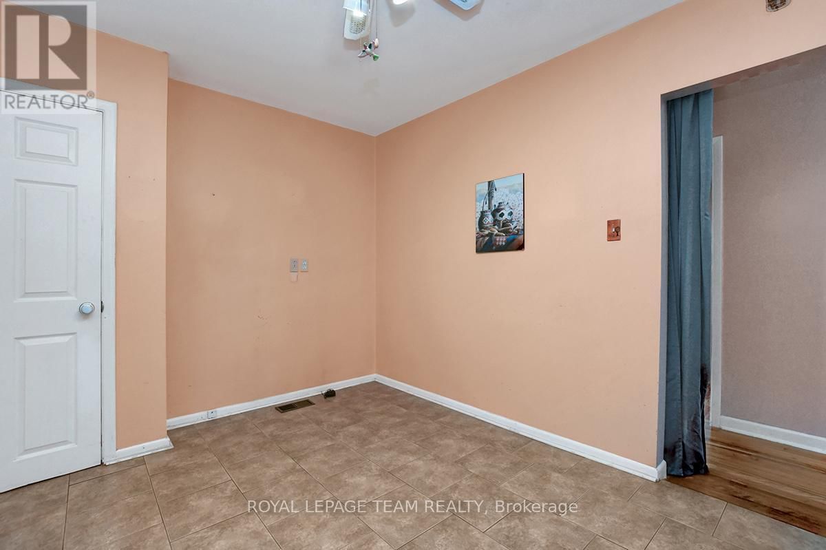 397 PRESLAND ROAD Image 13