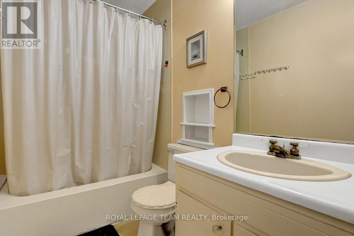 397 PRESLAND ROAD Image 21