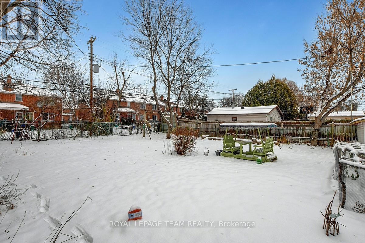 397 PRESLAND ROAD Image 33