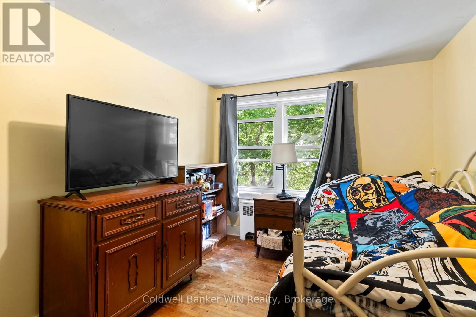121 QUEEN STREET WEST Image 19