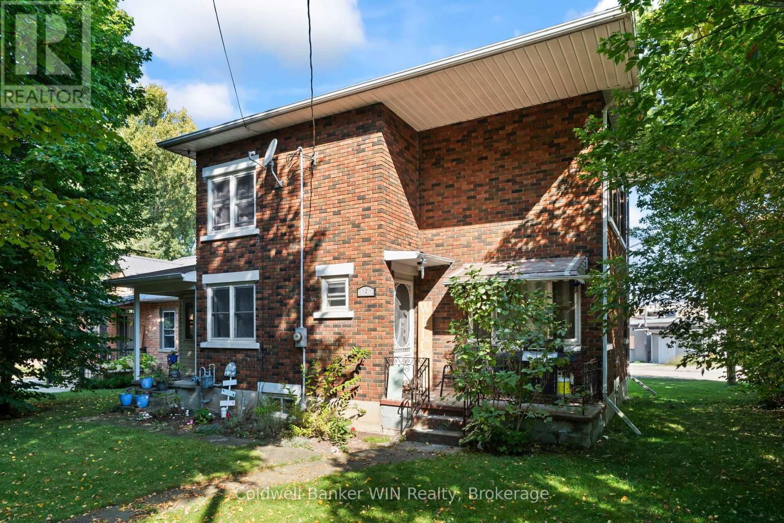121 QUEEN STREET WEST Image 2