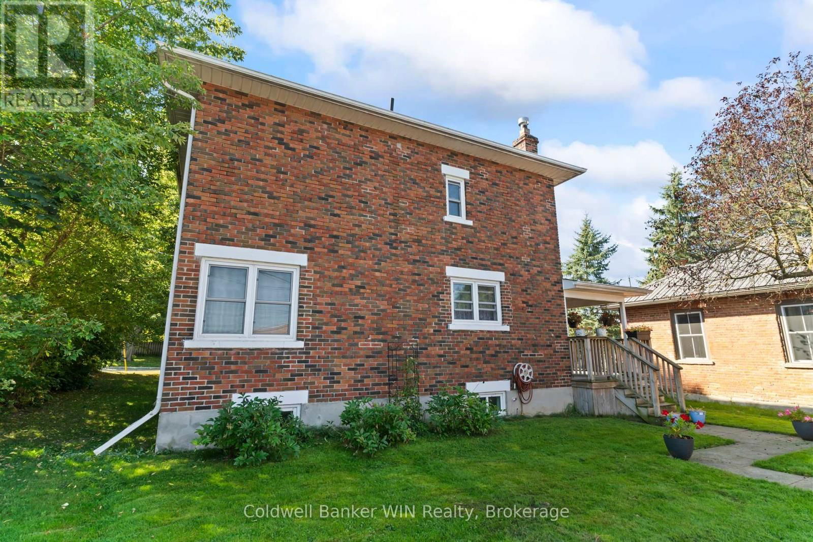 121 QUEEN STREET WEST Image 22