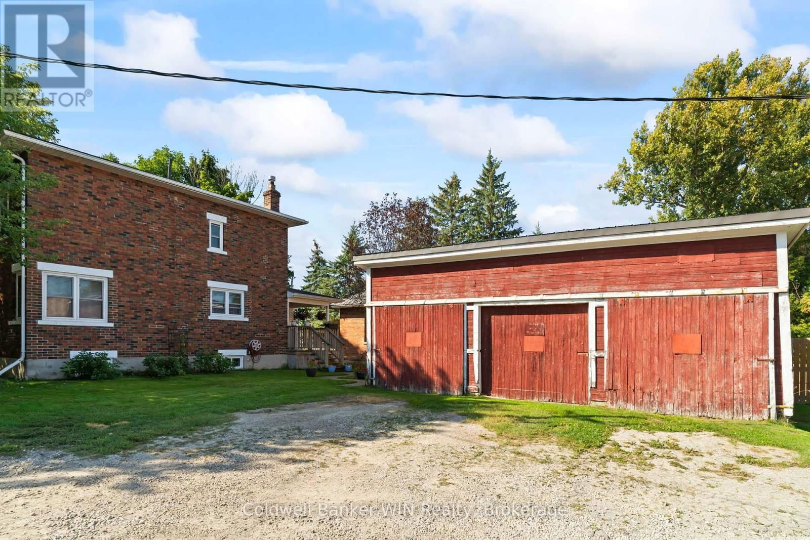121 QUEEN STREET WEST Image 23