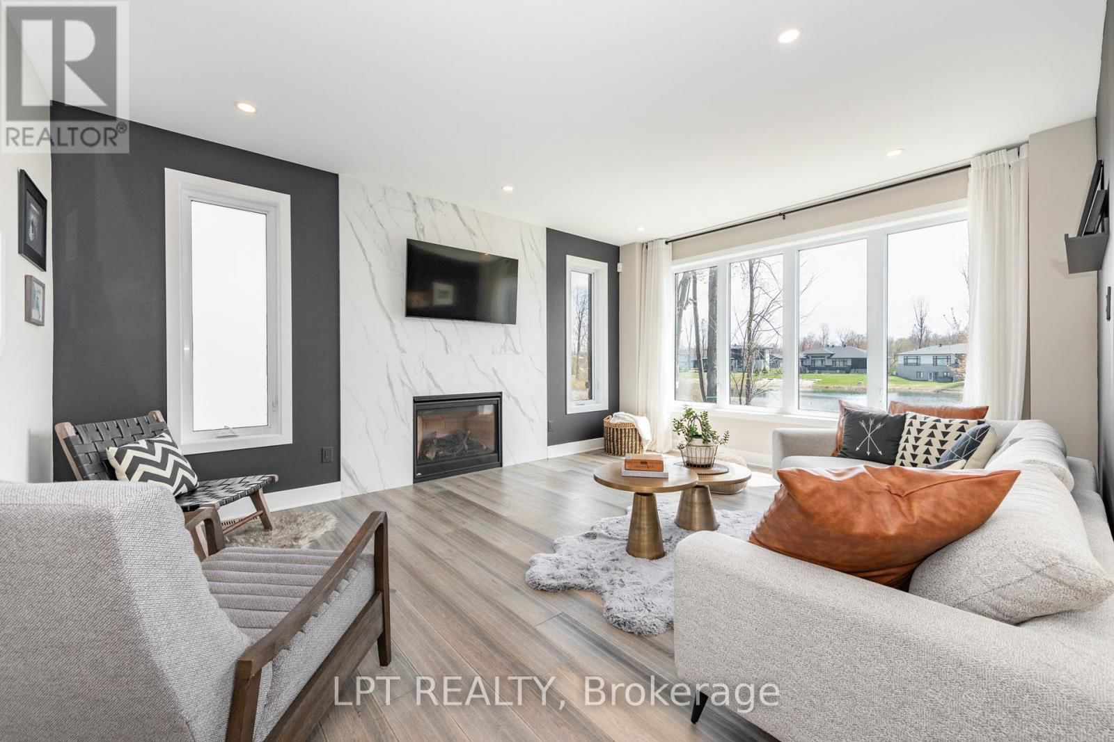 438 SHOREWAY DRIVE Image 11