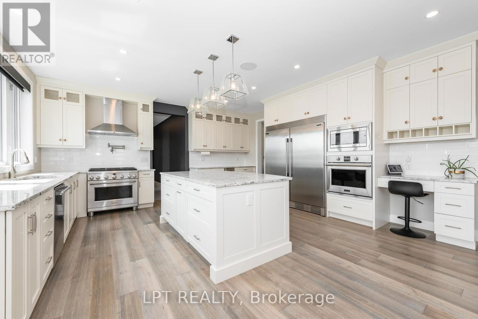 438 SHOREWAY DRIVE Image 15