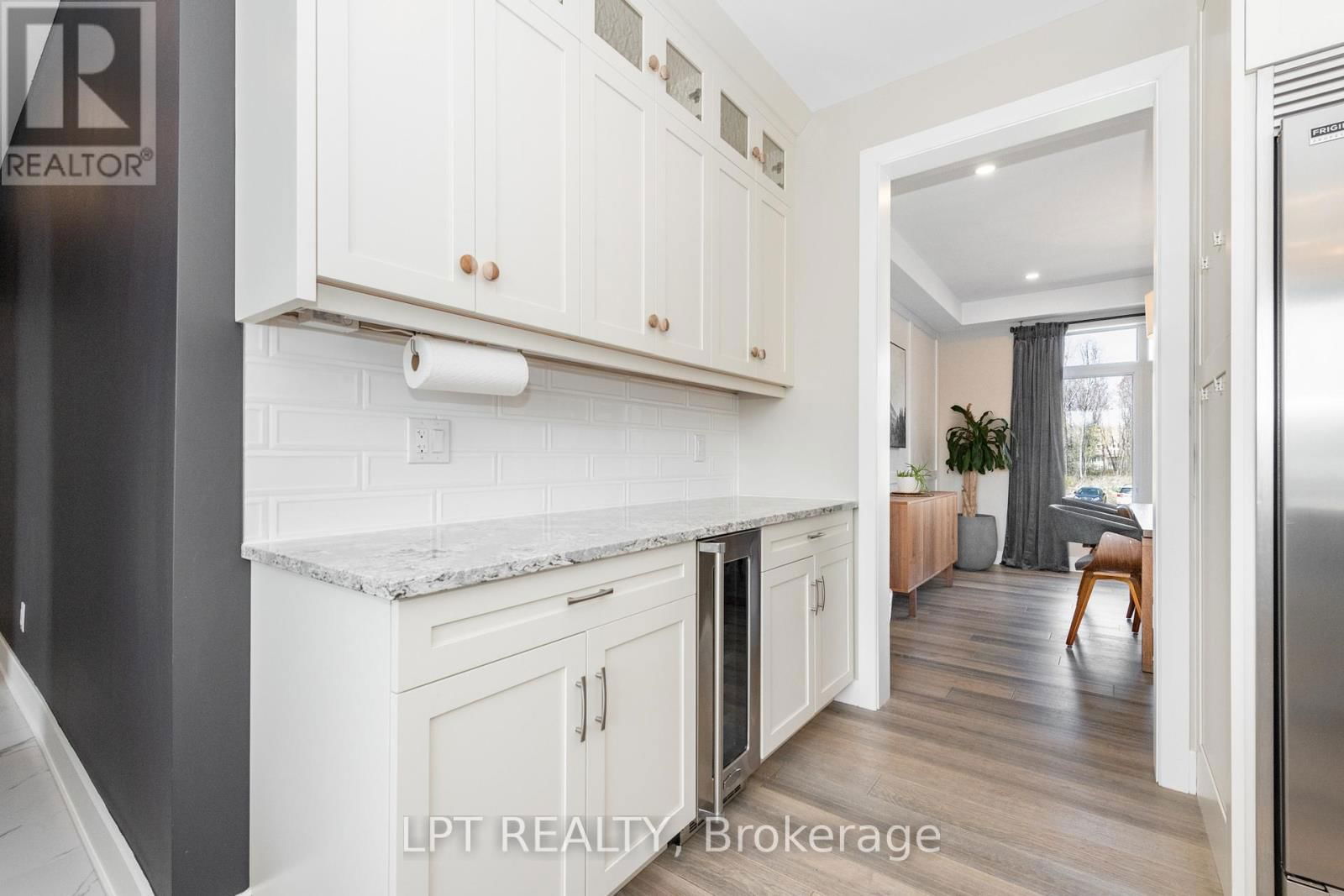 438 SHOREWAY DRIVE Image 18