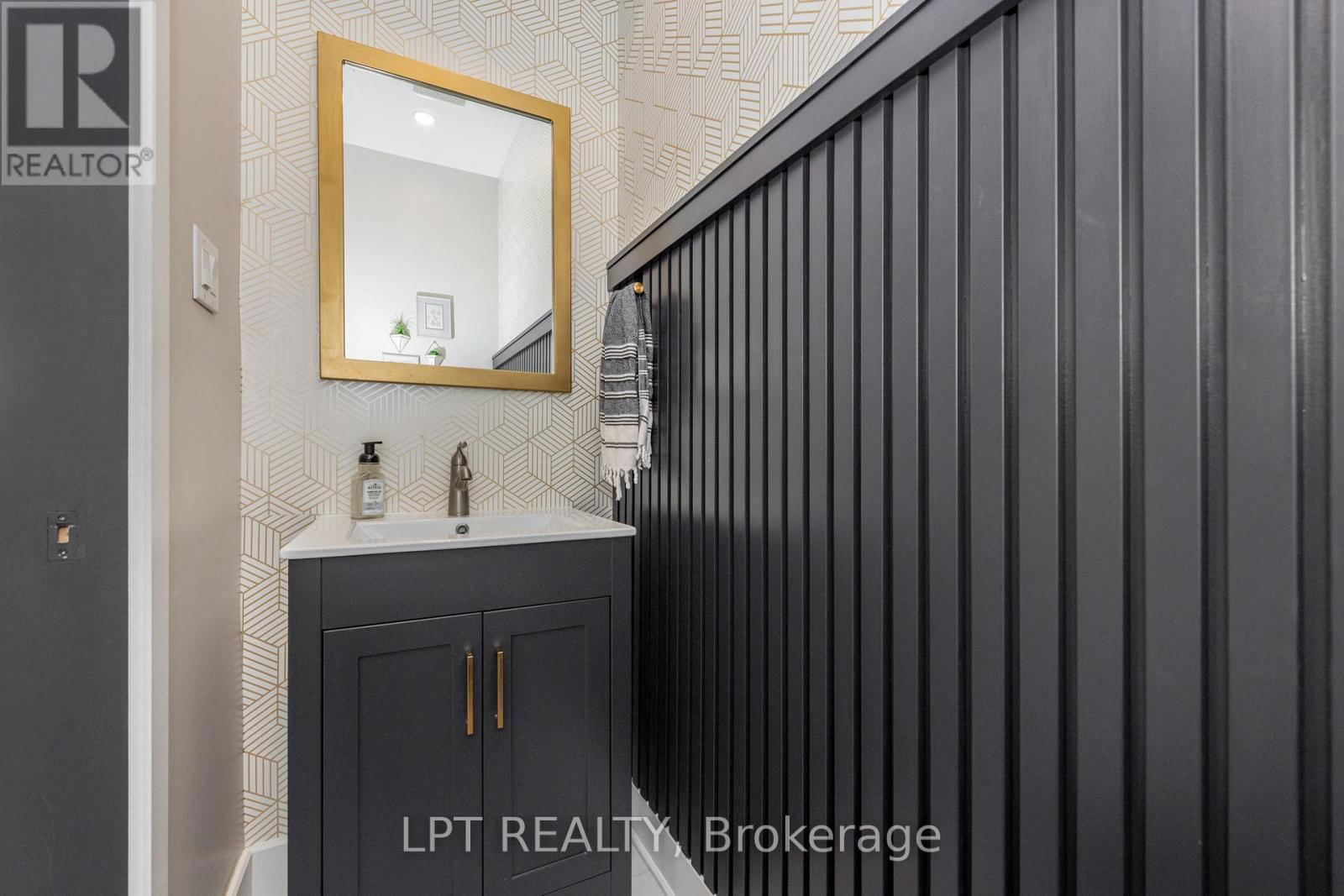 438 SHOREWAY DRIVE Image 7