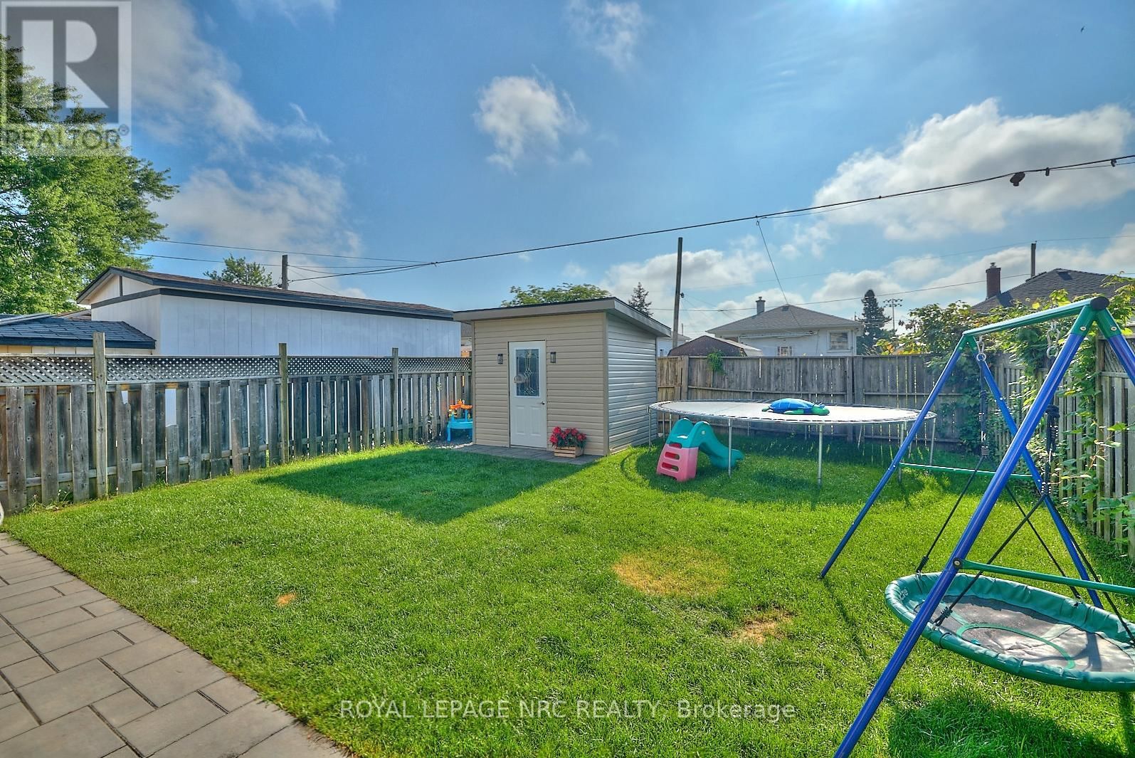 247 HUMBOLDT PARKWAY Image 31