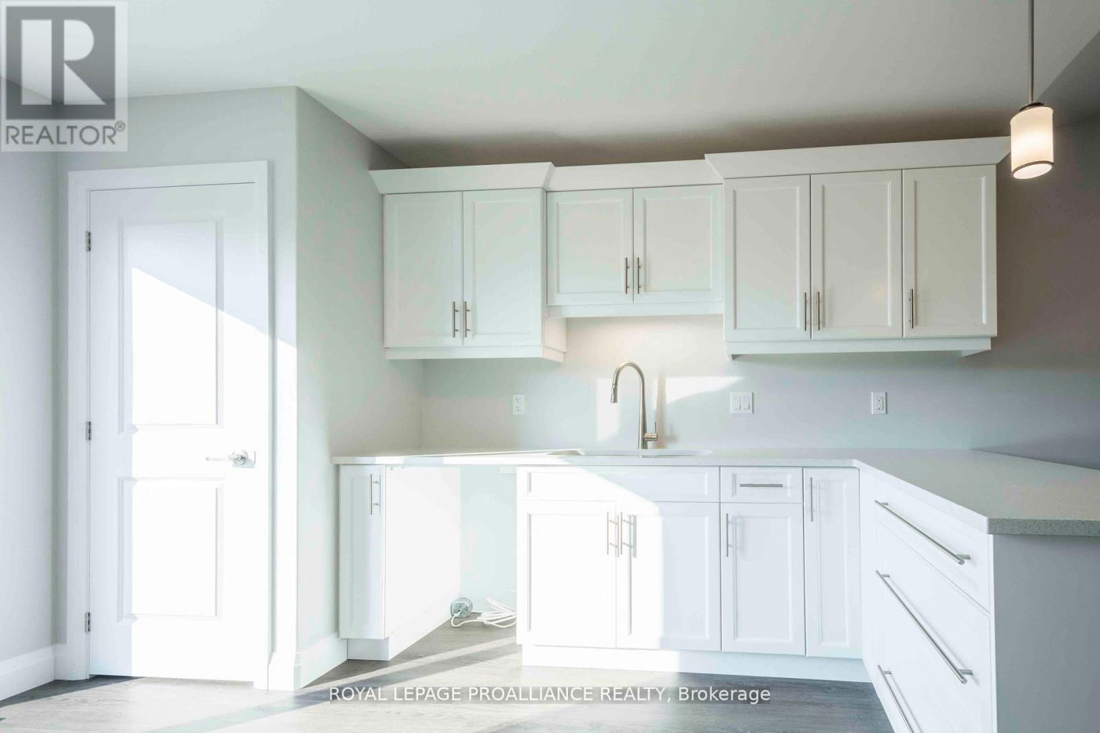 16 CLAYTON JOHN AVENUE Image 7
