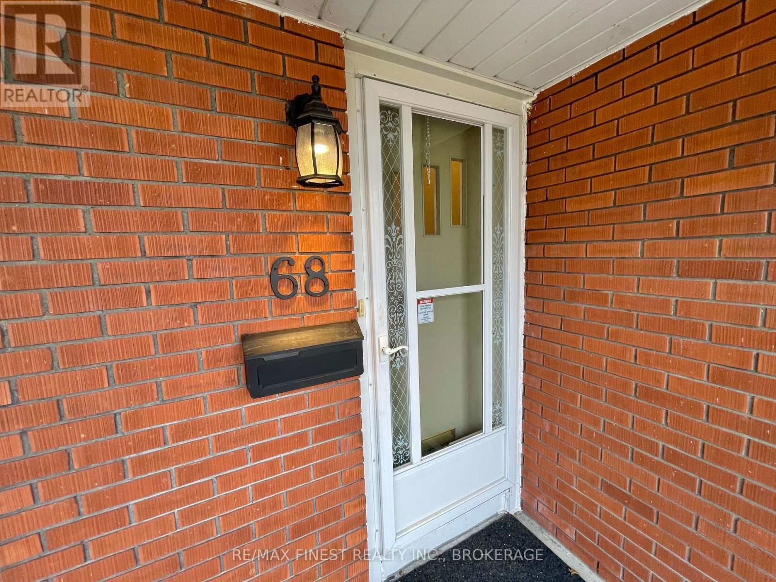 68 MACKENZIE CRESCENT Image 7