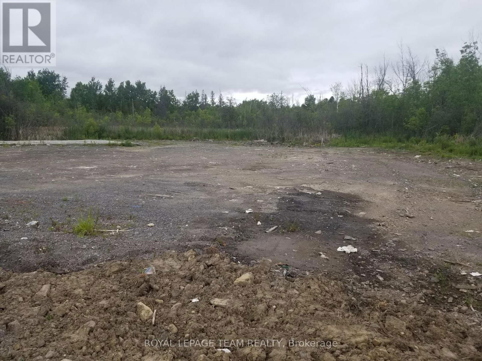 2390 JOHN QUINN ROAD SOUTH Image 4