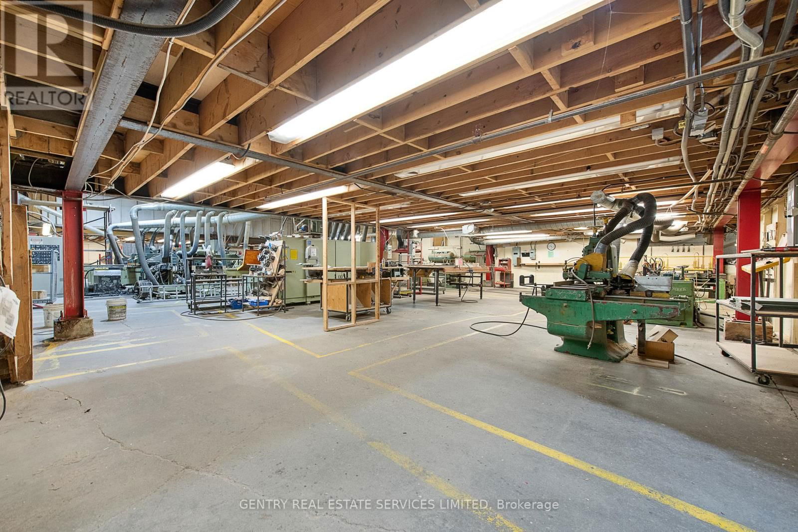 14 CONWAY STREET Image 12