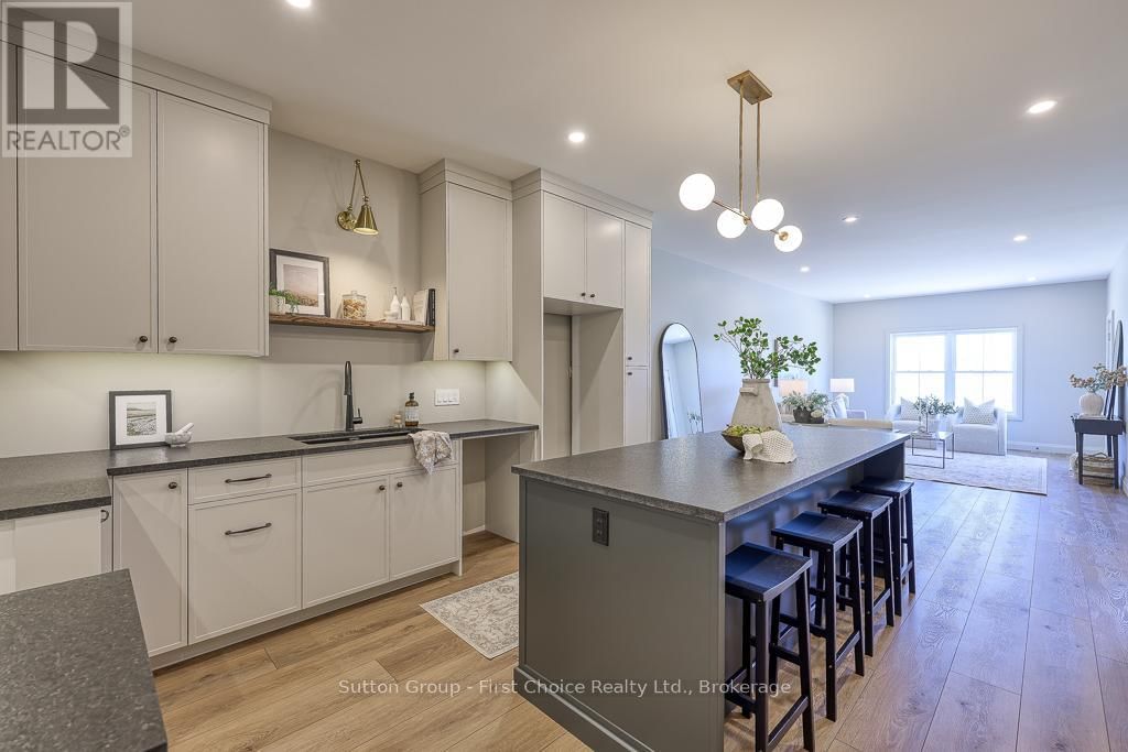 91 KENTON STREET Image 6