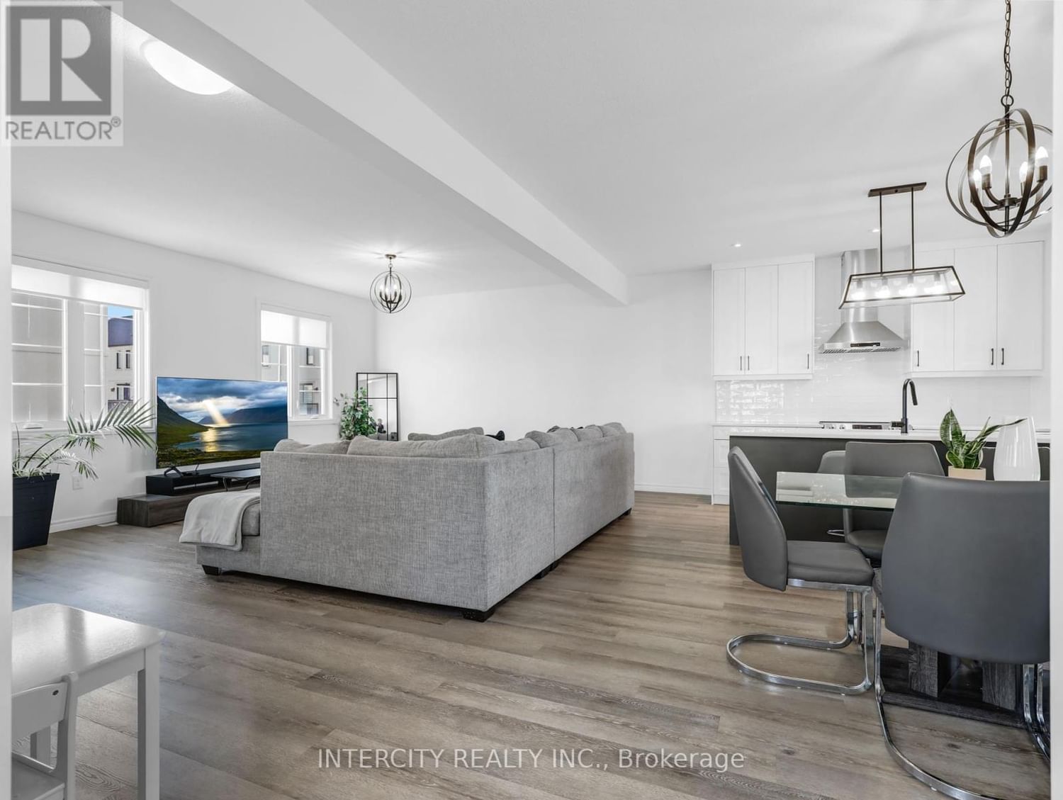 341 CALLAWAY ROAD Image 12