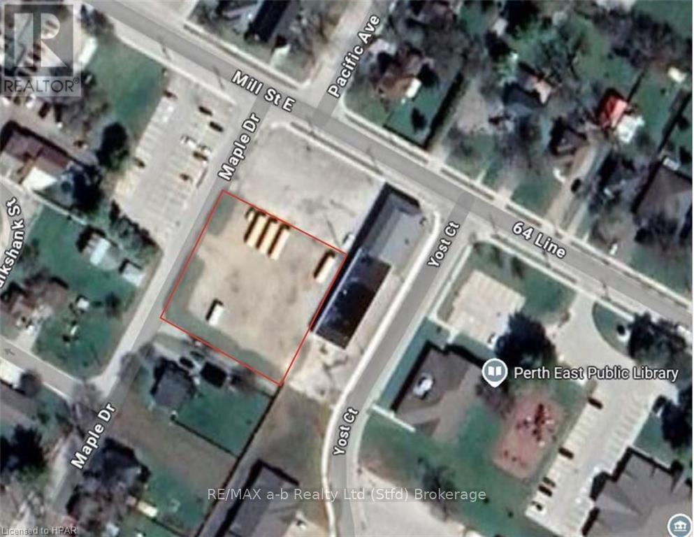 MAPLE DRIVE Image 1