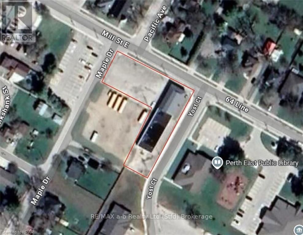 15 MILL STREET EAST Image 5