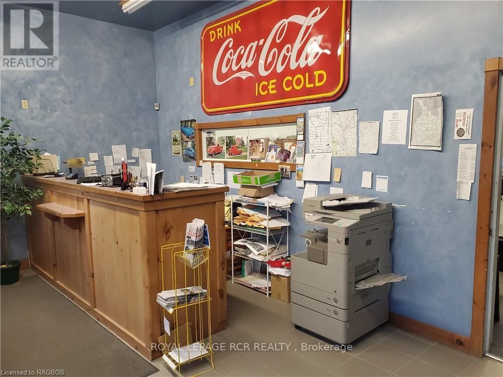 260 MAIN STREET EAST Image 8