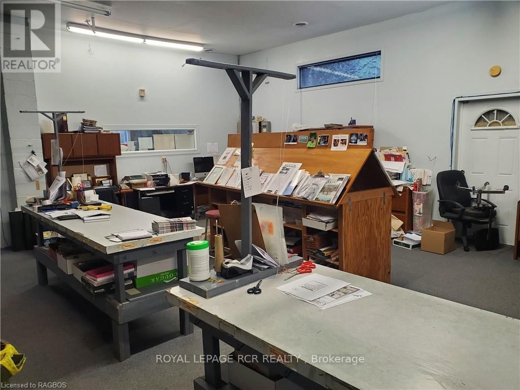 260 MAIN STREET EAST Image 9