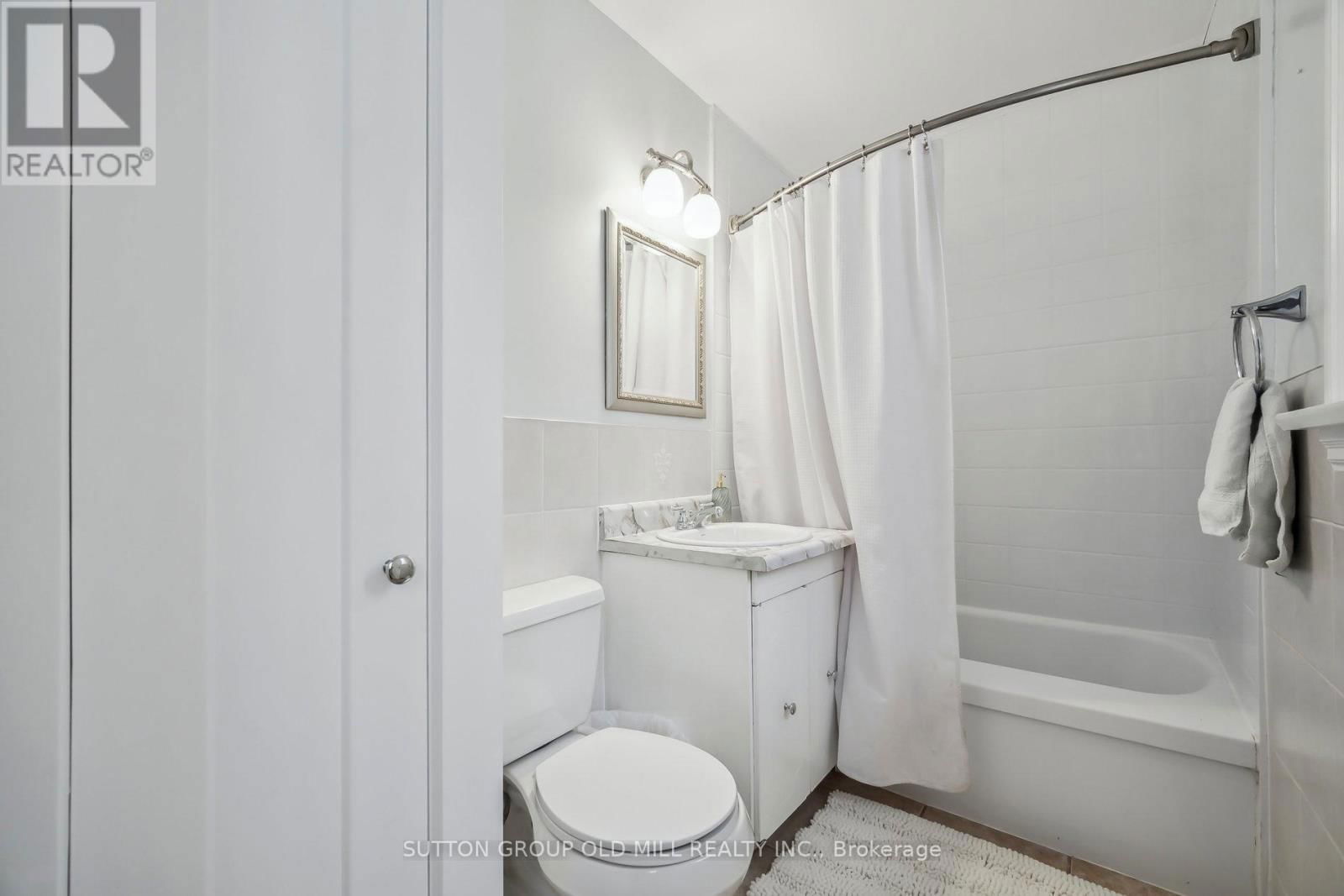 29 VANCOUVER DRIVE Image 13