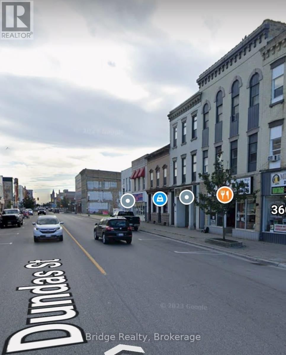 360 DUNDAS STREET Image 1