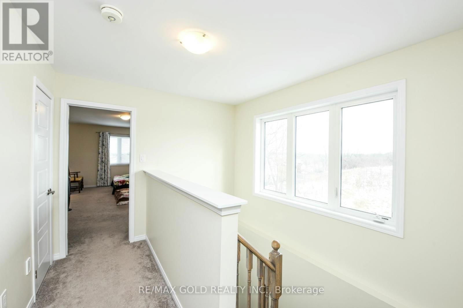 17 ALLCROFT COURT Image 19