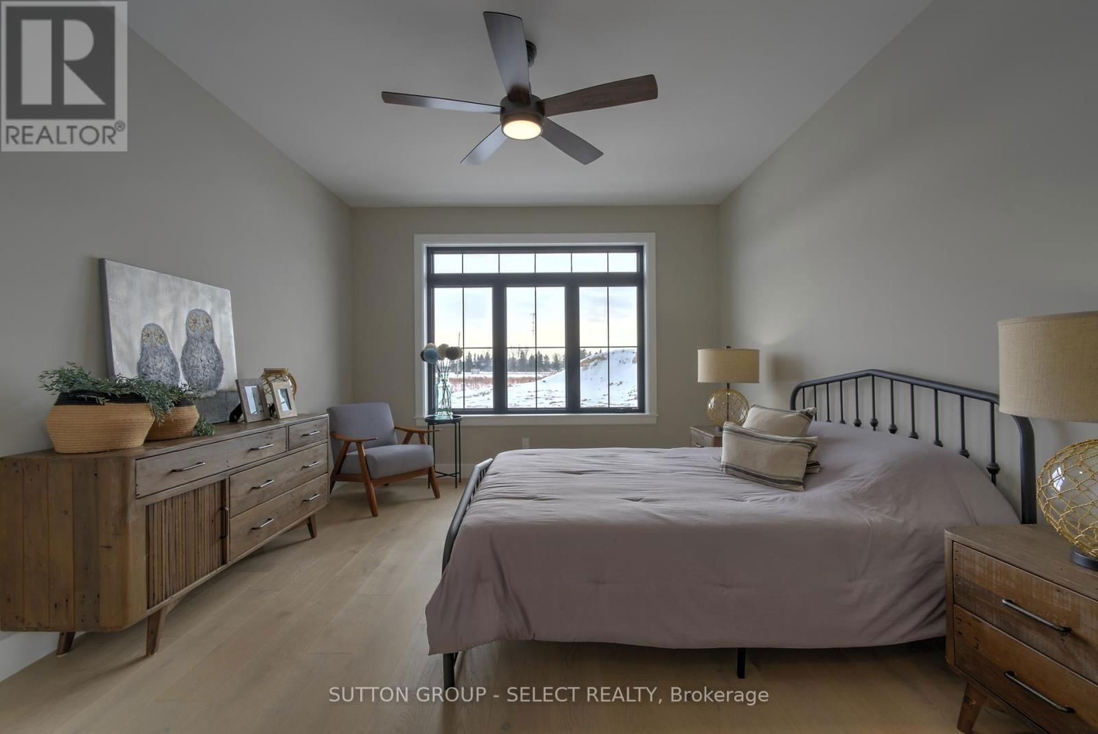 10 LOIS COURT Image 22