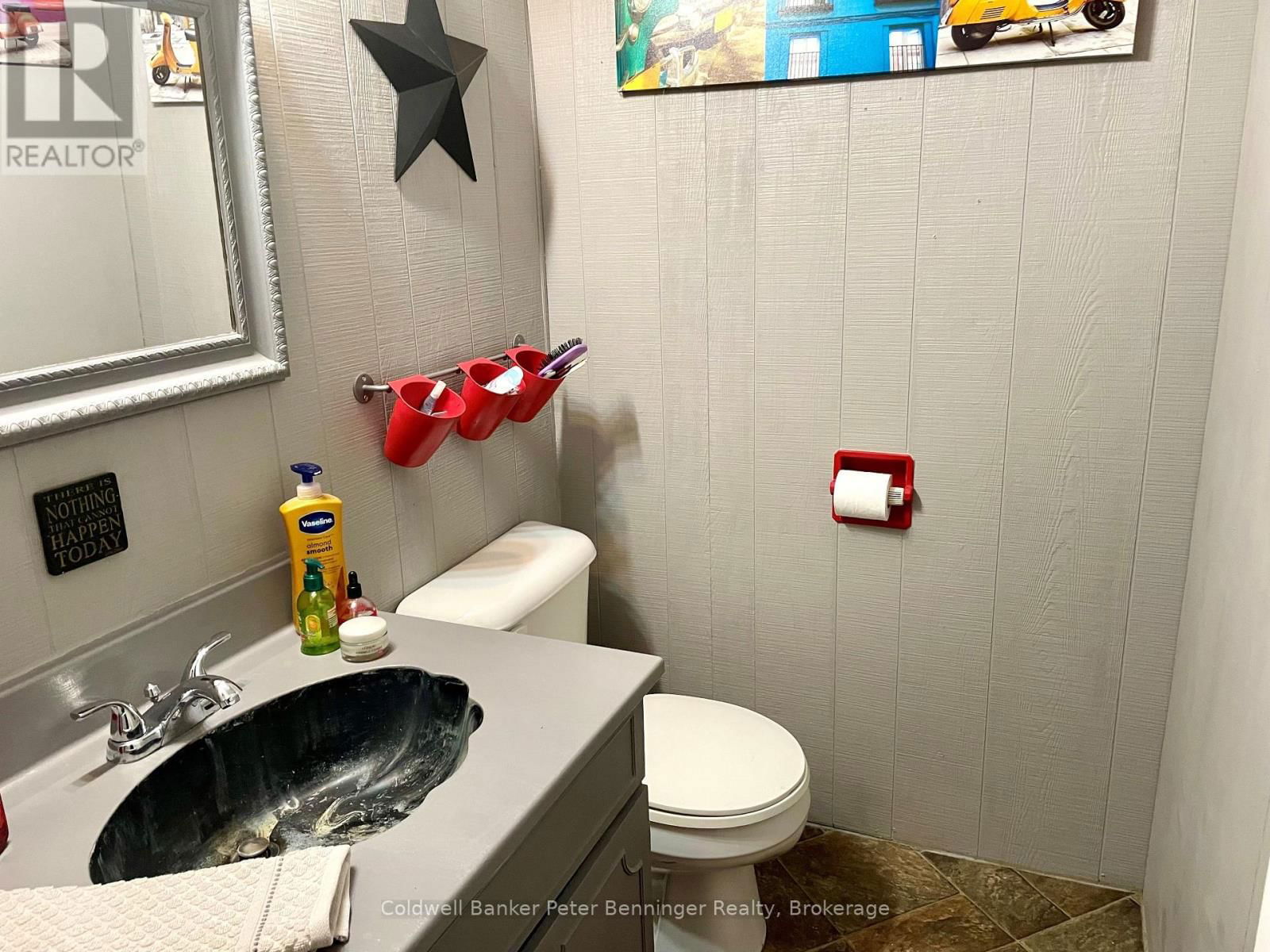 258 8TH STREET Image 15