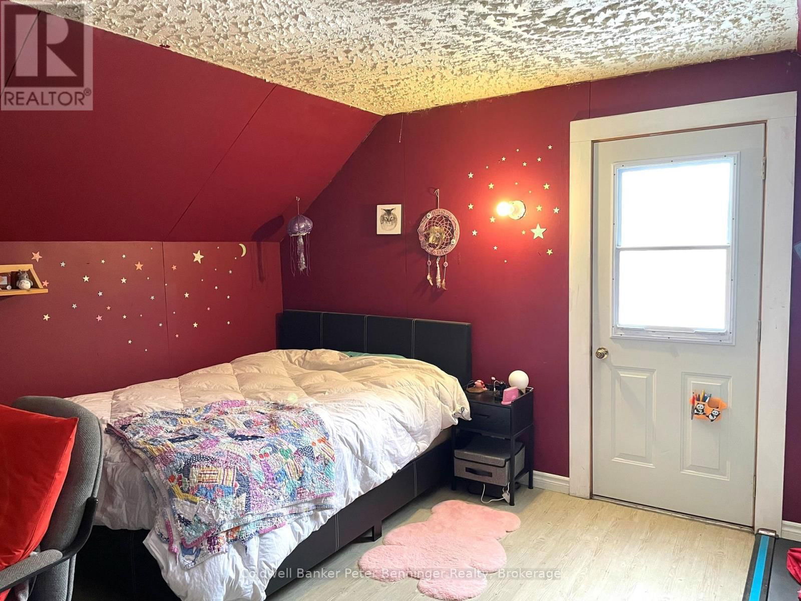 258 8TH STREET Image 19