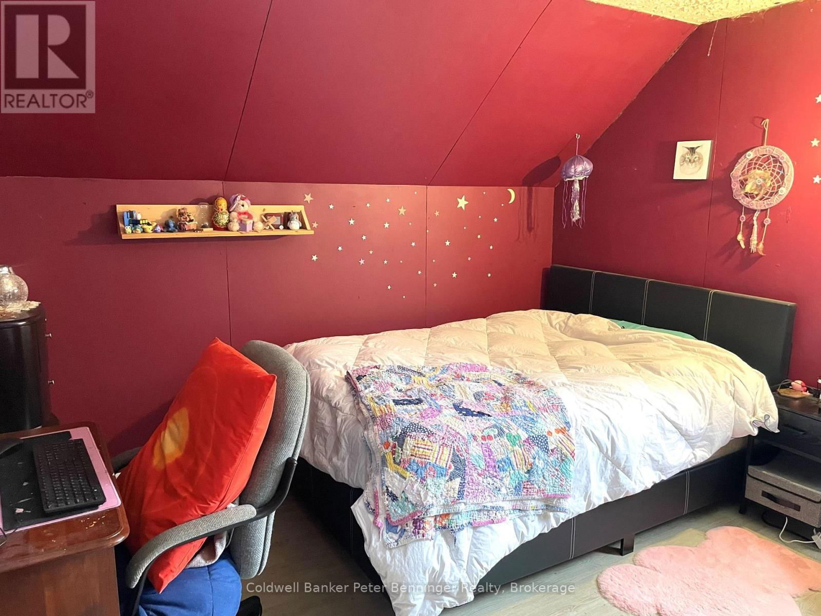 258 8TH STREET Image 20