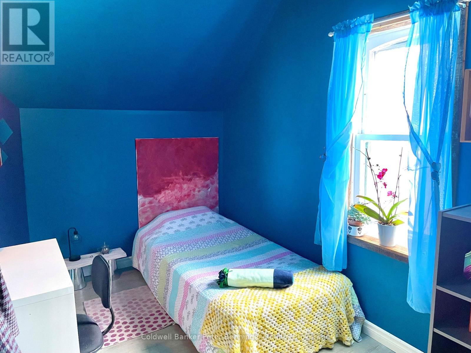 258 8TH STREET Image 21