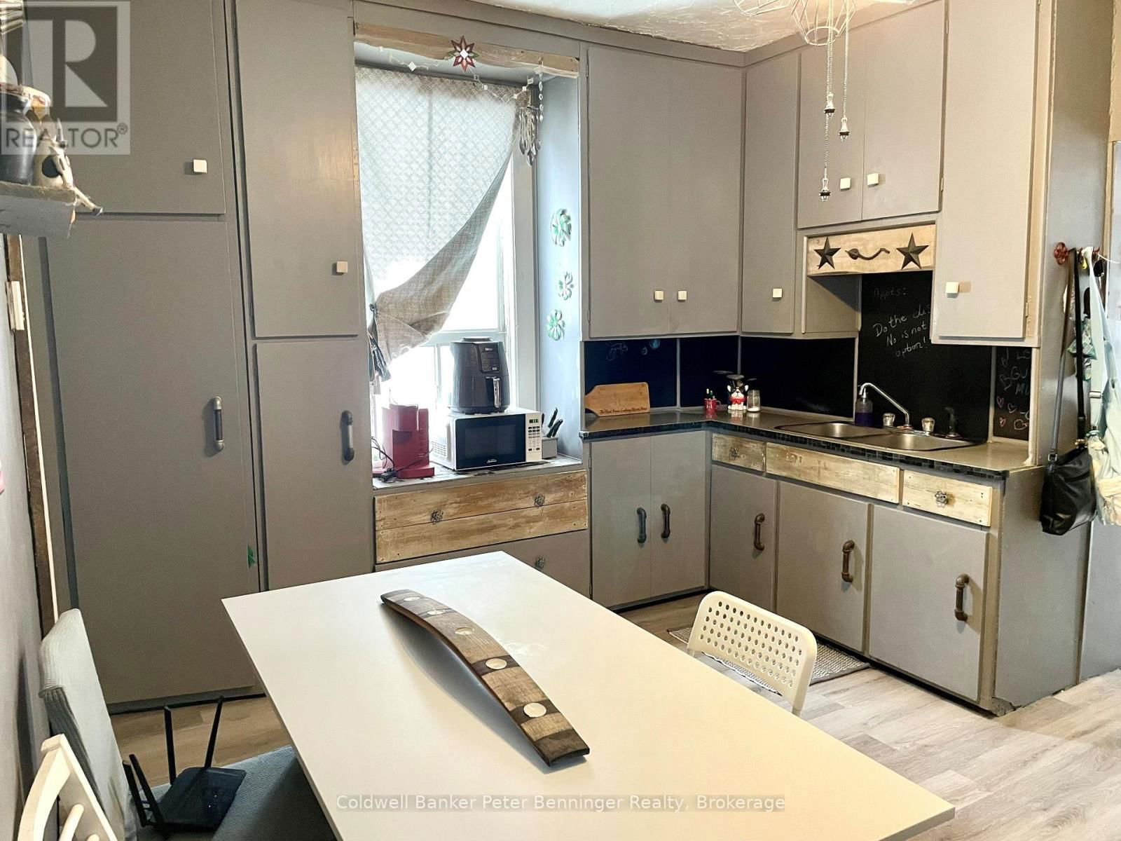 258 8TH STREET Image 7